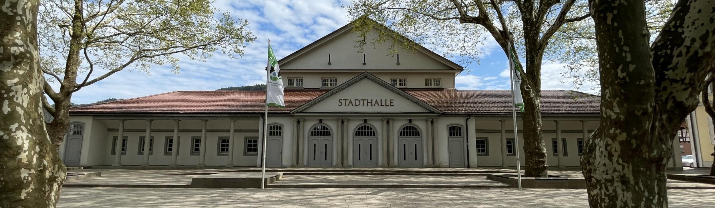 Stadthalle Nachtaufnahme