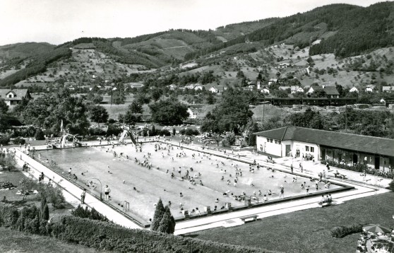Freibad in Haslach 1954