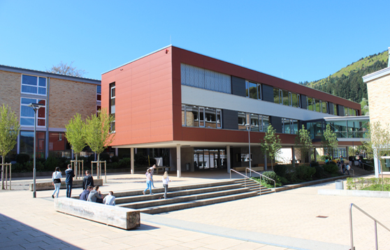 Schulgebäude